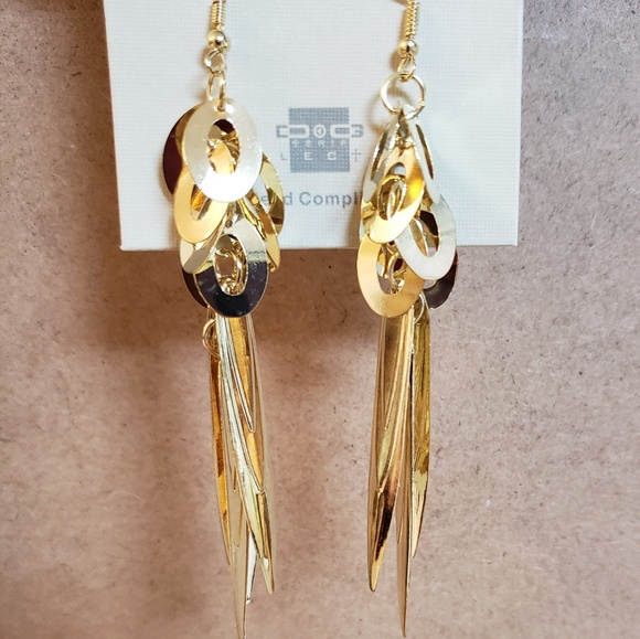 New Gold Circle Spike Earrings - Picture 2 of 3